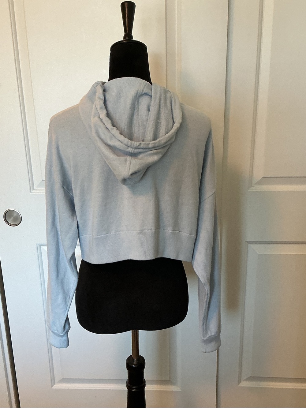 Naked Cashmere cropped Light Blue Zip Hoodie with Drawstring - Women XS - Picture 3 of 7